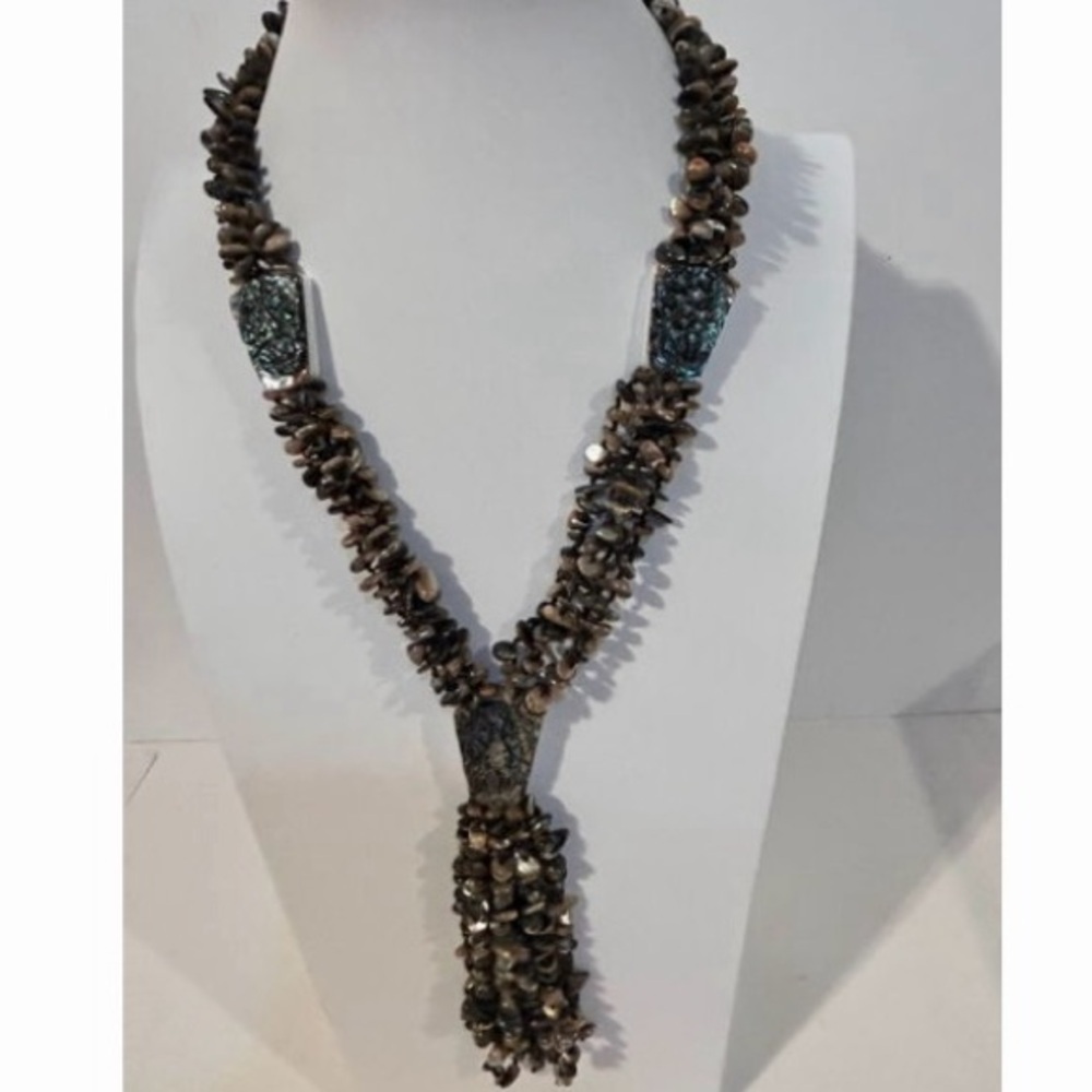 Vintage SAJEN Mother-of-Pearl MOP beaded Necklace‎ 19" in box